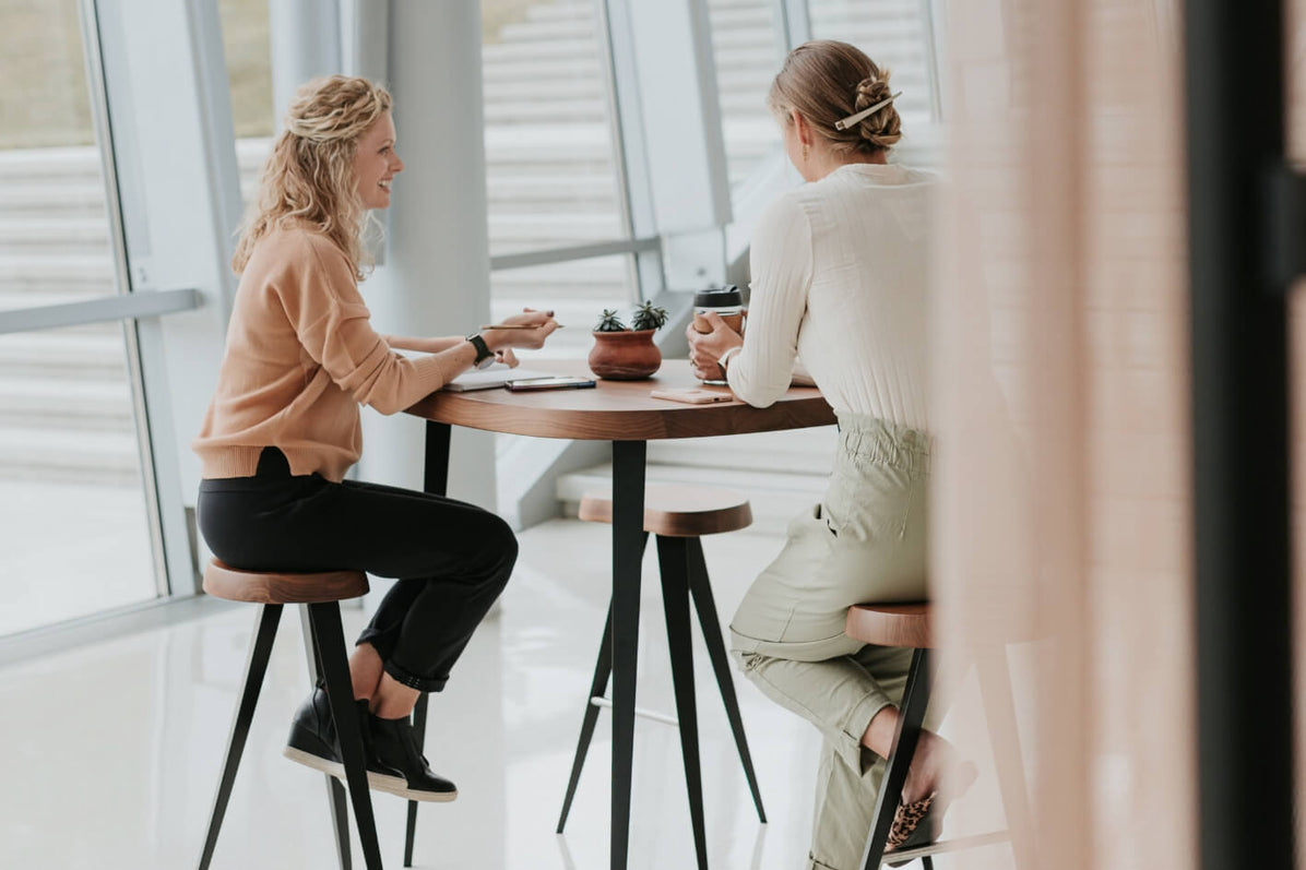 Mexique Table in lifestyle shot